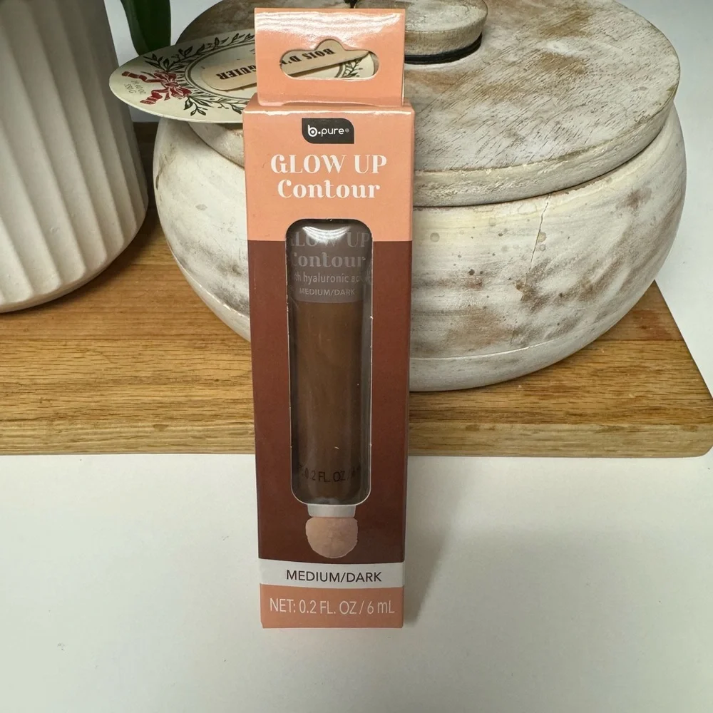 Glow Up Contour - Medium/Dark Brown